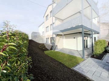 Bezugsfertig ab Anfang 2026 // Barrierefreie Eigentumswohnung mit separatem Eingang, 2 Außenstellplätzen, Gäste WC, etc., 54349 Trittenheim, Erdgeschosswohnung