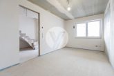 Moderne Wohnhaushälfte in begehrte Lage von Föhren Gebiet "Acht" // Innenausbau (selbst)gestalten und einziehen - Zimmer UG
