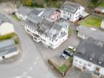 // Gebäudekomplex in Riveris // drei Häuser - viel Potential - Gebäudekomplex Luftbild