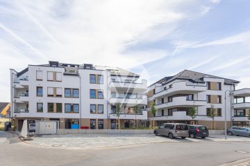 Karree Neue Mitte // Attraktive Neubauwohnung zur Miete // barrierefrei, Einbauküche, Balkon, Aufzug und TG, 54338 Schweich, Etagenwohnung