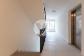 Karree Neue Mitte // Attraktive Neubauwohnung zur Miete // barrierefrei, Einbauküche, Balkon, Aufzug und TG - Treppenhaus