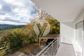 Energieeffizientes Familienhaus in attraktiver Höhenlage am Ortsrand von Herl // Nähe Osburg - Balkon / Loggia