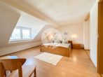 // Wohn- und Gästehaus // in zentraler Lage von Trittenheim - Mosel - Zimmer - DG