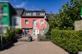 // Wohn- und Gästehaus // in zentraler Lage von Trittenheim - Mosel - Straßenansicht