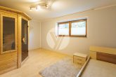 Großzügiges Familienhaus mit Doppelgarage in Föhren // bevorzugte Wohnlage // bezugsfrei - Zimmer / Sauna UG