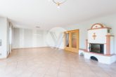 Großzügiges Familienhaus mit Doppelgarage in Föhren // bevorzugte Wohnlage // bezugsfrei - Wohn- Esszimmer (1)