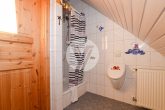 NEUER PREIS // Wohnhaus mit Gewerbeteil in Thalfang // wunderschöne Fernsicht und umfangreiches Potential - Badezimmer DG