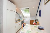 Grenznähe Luxemburg // TOP gepflegte Immobilie // sonnige Höhenlage am Rande von Wasserliesch / Konz - Küche (App. links)