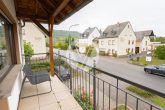 Solides Anwesen in begehrter Lage // Trittenheim // 4 WE // Wirtschaftsgebäude mit Ausbaureserven // - Balkon OG