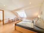 NEUER PREIS // Wohn- und Gästehaus // in zentraler Lage von Trittenheim - Mosel - Zimmer - DG