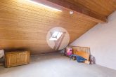 // 1-2 Familienhaus in Föhren // zentrale Lage mit ELW und großer Garage - Speicherraum