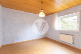 // 1-2 Familienhaus in Föhren // zentrale Lage mit ELW und großer Garage - Zimmer UG