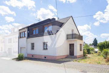Reiheneckhaus als Ein- bis Zweifamilienhaus nebst Gartenfläche // Ihr neues Projekt, 54343 Föhren, Reiheneckhaus