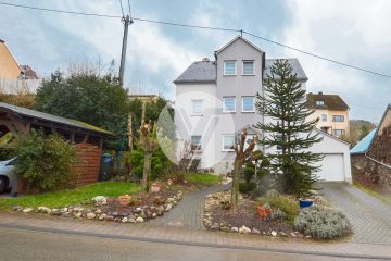 Solides Familienwohnhaus mit Garage und Carport in bevorzugter Höhenlage von Mertesdorf // Ruwertal // Trier, 54318 Mertesdorf, Einfamilienhaus